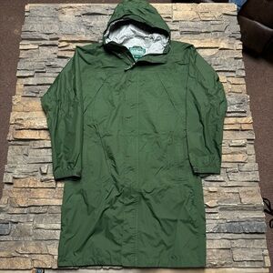 LL Bean Long Trench Coat Rain Jacket Men’s Medium Nylon Lightweight Green Zip Up